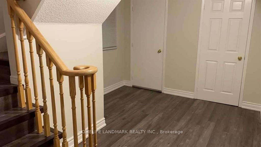 Photo 23 of 29 Stanley Lane, Markham, Middlefield — HOMEH
