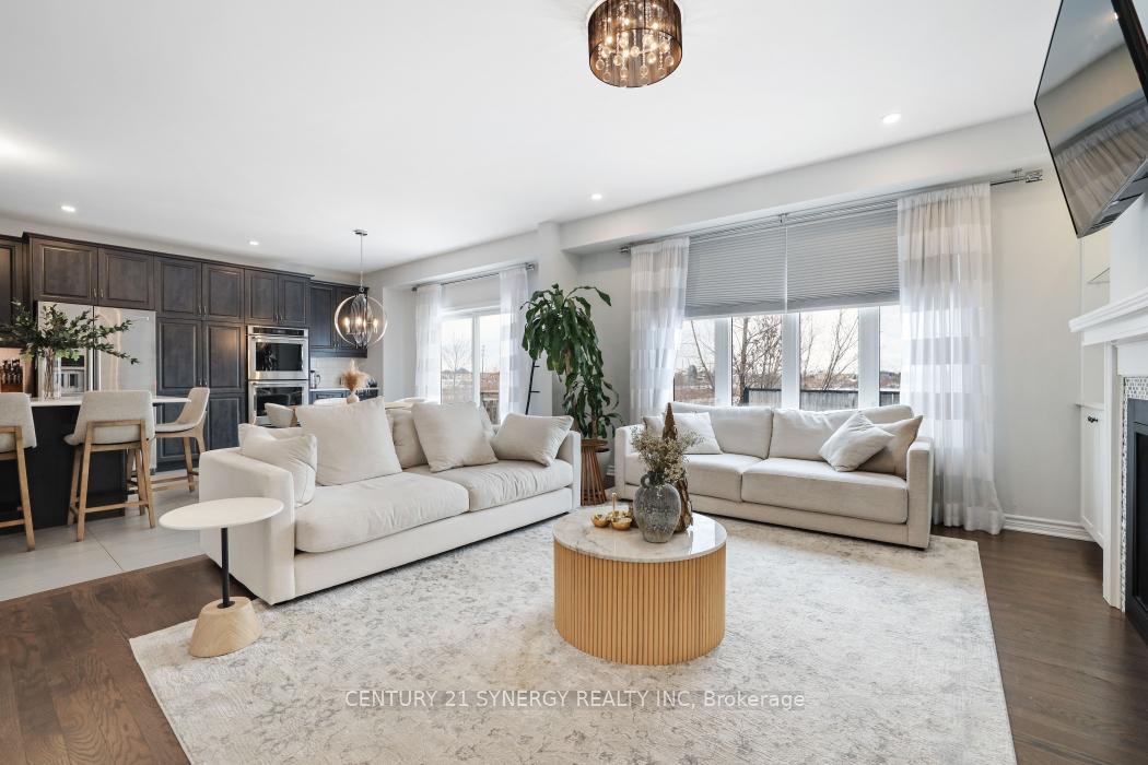 Photo 14 of 110 Westphalian Avenue, Ottawa, Kanata - Emerald Meadows/Trailwest — HOMEH
