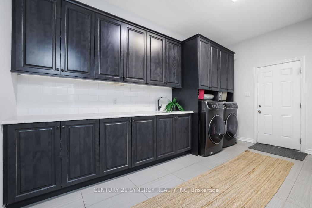 Photo 16 of 110 Westphalian Avenue, Ottawa, Kanata - Emerald Meadows/Trailwest — HOMEH