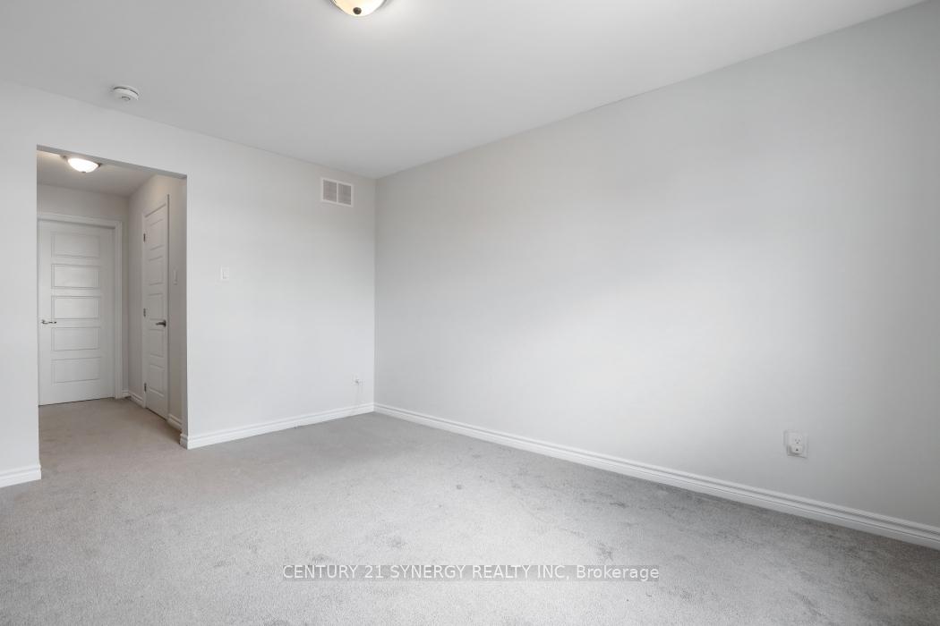 Photo 24 of 110 Westphalian Avenue, Ottawa, Kanata - Emerald Meadows/Trailwest — HOMEH