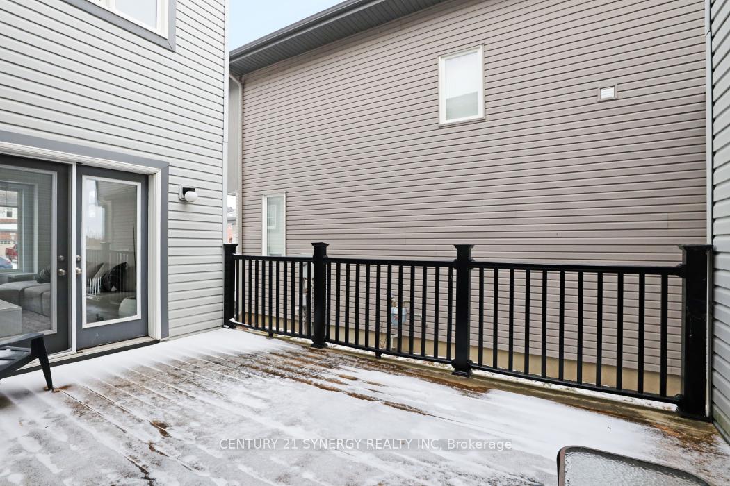 Photo 37 of 110 Westphalian Avenue, Ottawa, Kanata - Emerald Meadows/Trailwest — HOMEH
