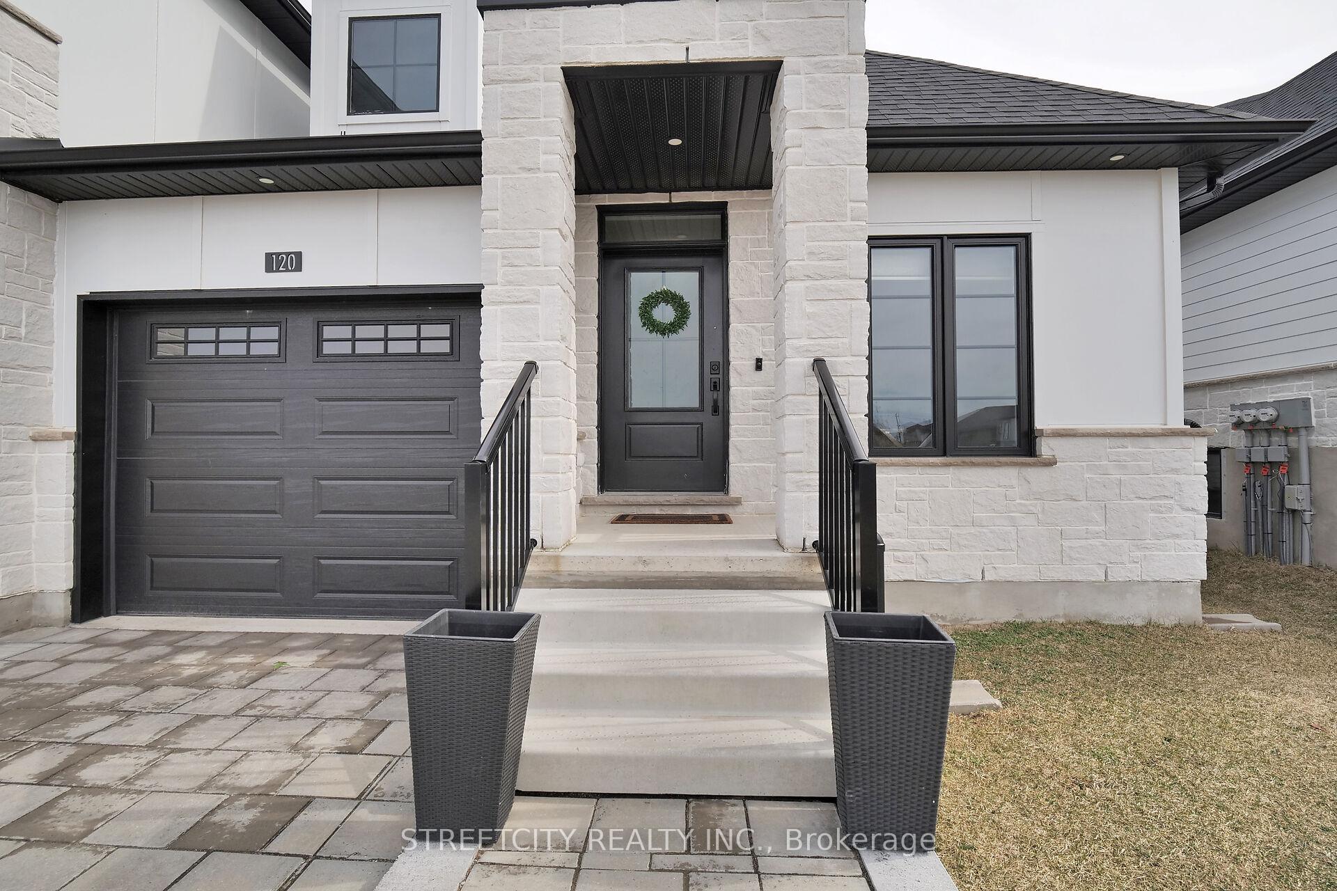 Photo 4 of 120 Doan Drive E, Middlesex Centre, Rural Middlesex Centre — HOMEH
