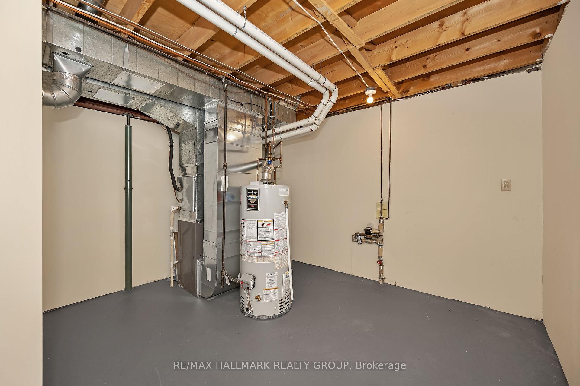Photo 39 of 698 Malibu Terrace, Ottawa, Courtland Park — HOMEH