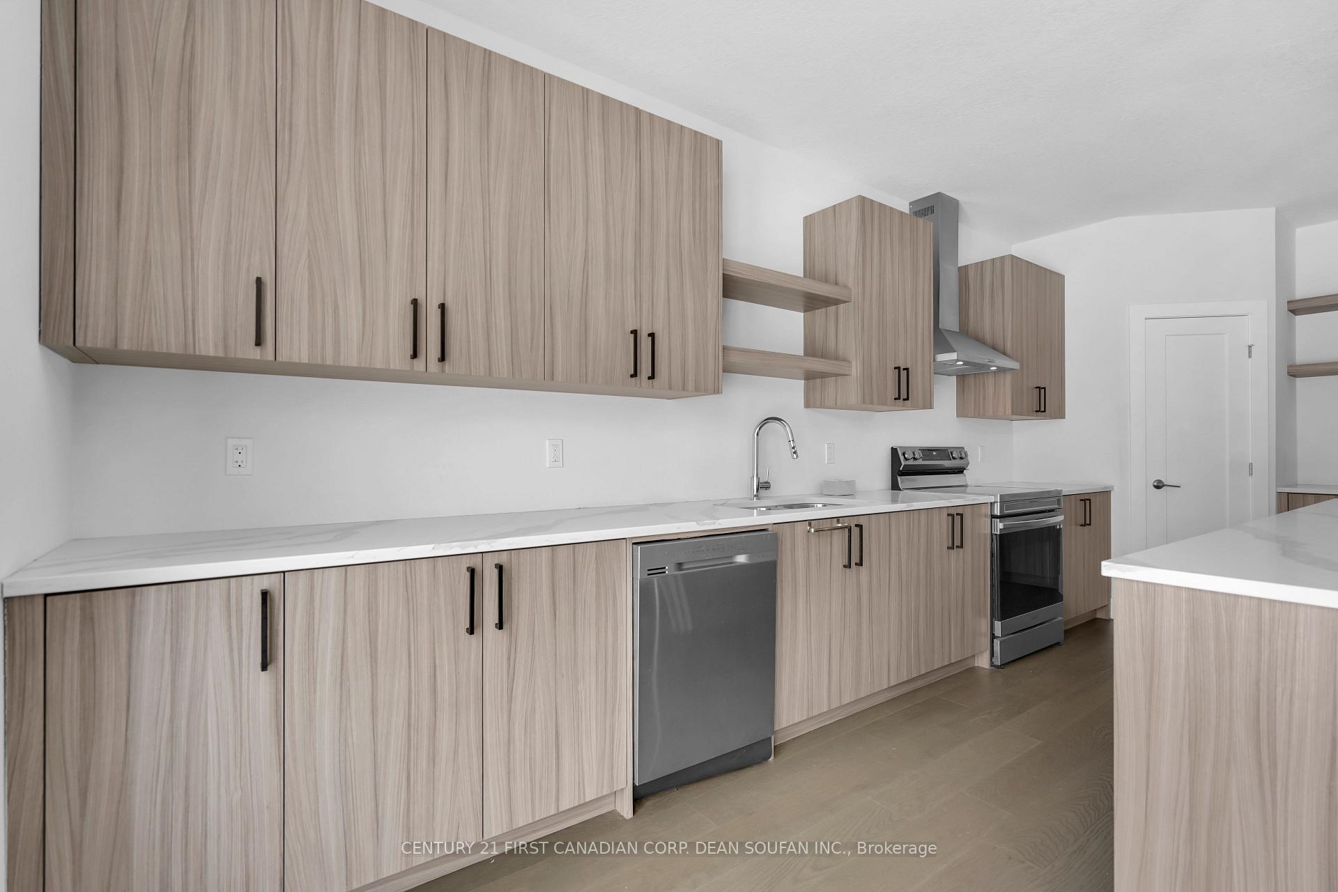 Photo 14 of 60 Poole Crescent, Middlesex Centre, Kilworth — HOMEH