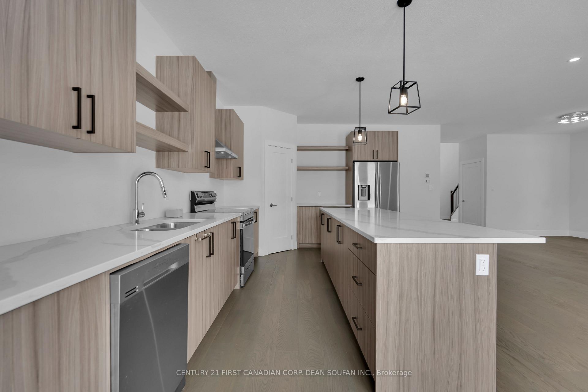 Photo 15 of 60 Poole Crescent, Middlesex Centre, Kilworth — HOMEH