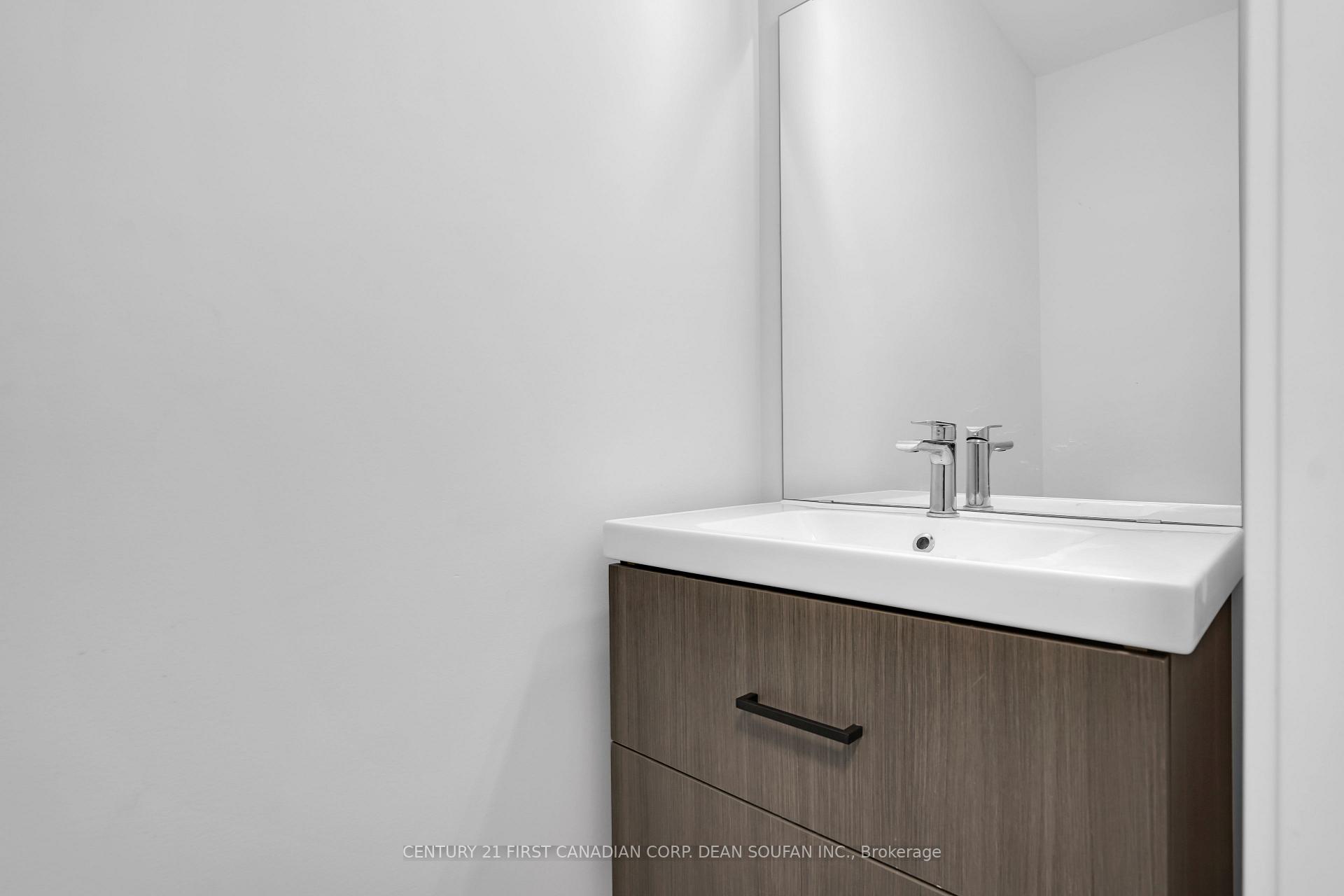 Photo 17 of 60 Poole Crescent, Middlesex Centre, Kilworth — HOMEH