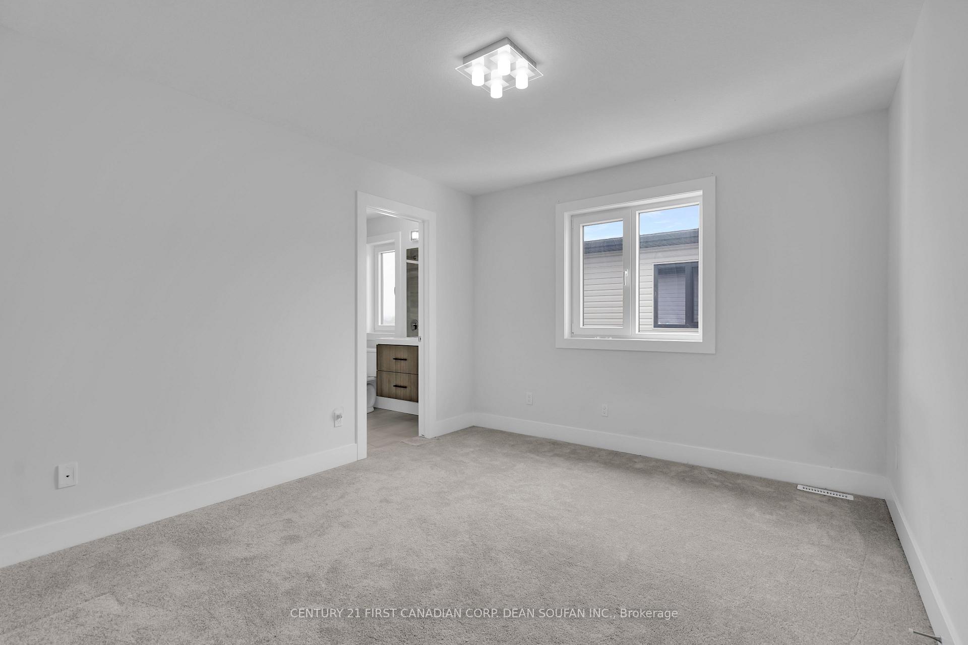 Photo 24 of 60 Poole Crescent, Middlesex Centre, Kilworth — HOMEH