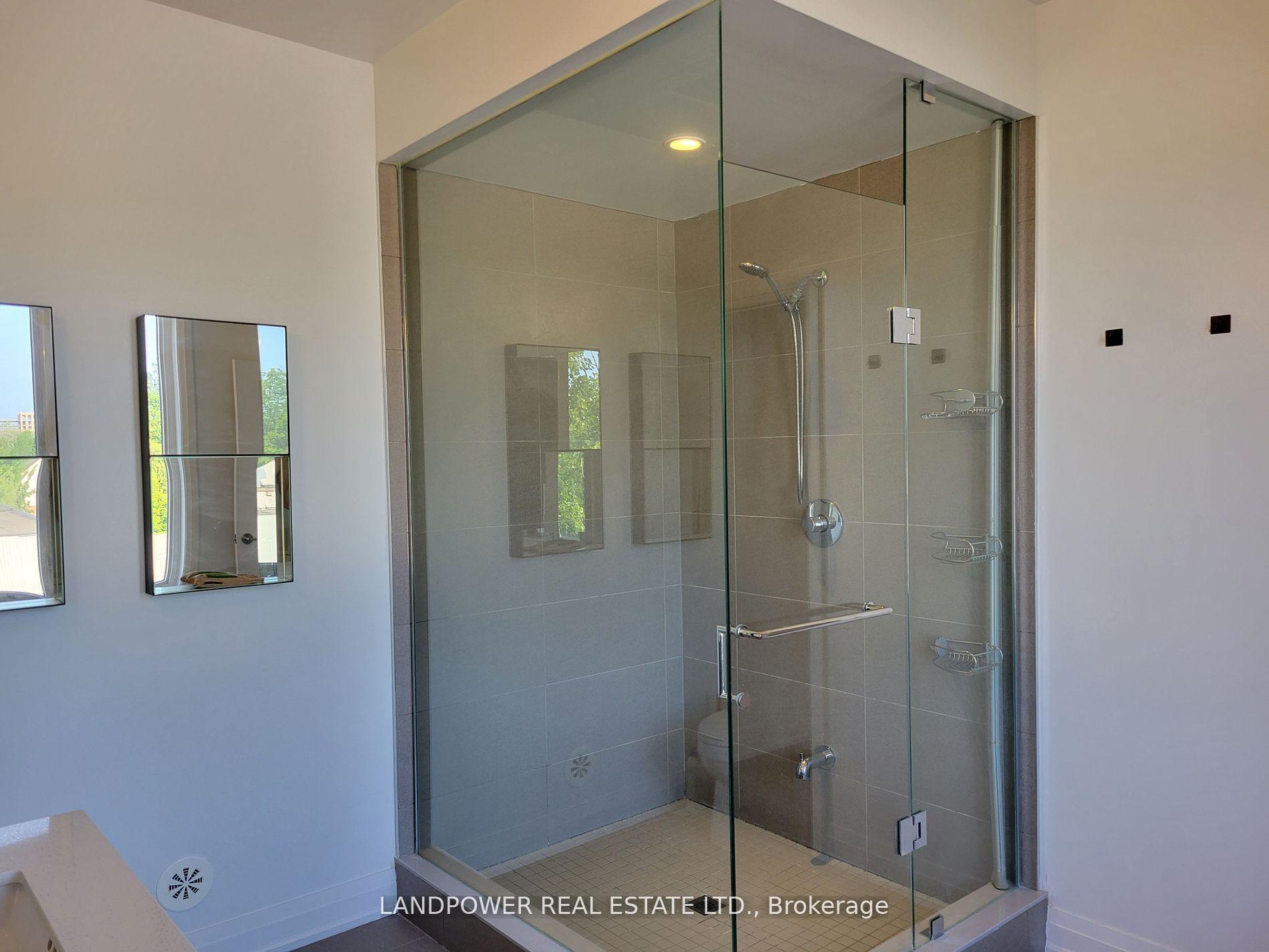 Photo 10 of 11 Caseley Way, Markham, Unionville — HOMEH