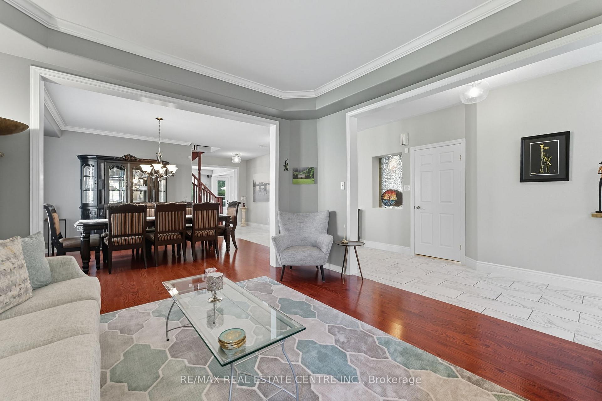 Photo 10 of 58 Winding Wood Crescent, Kitchener — HOMEH