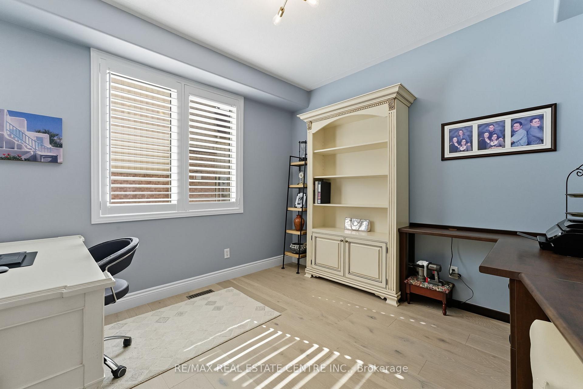 Photo 22 of 58 Winding Wood Crescent, Kitchener — HOMEH