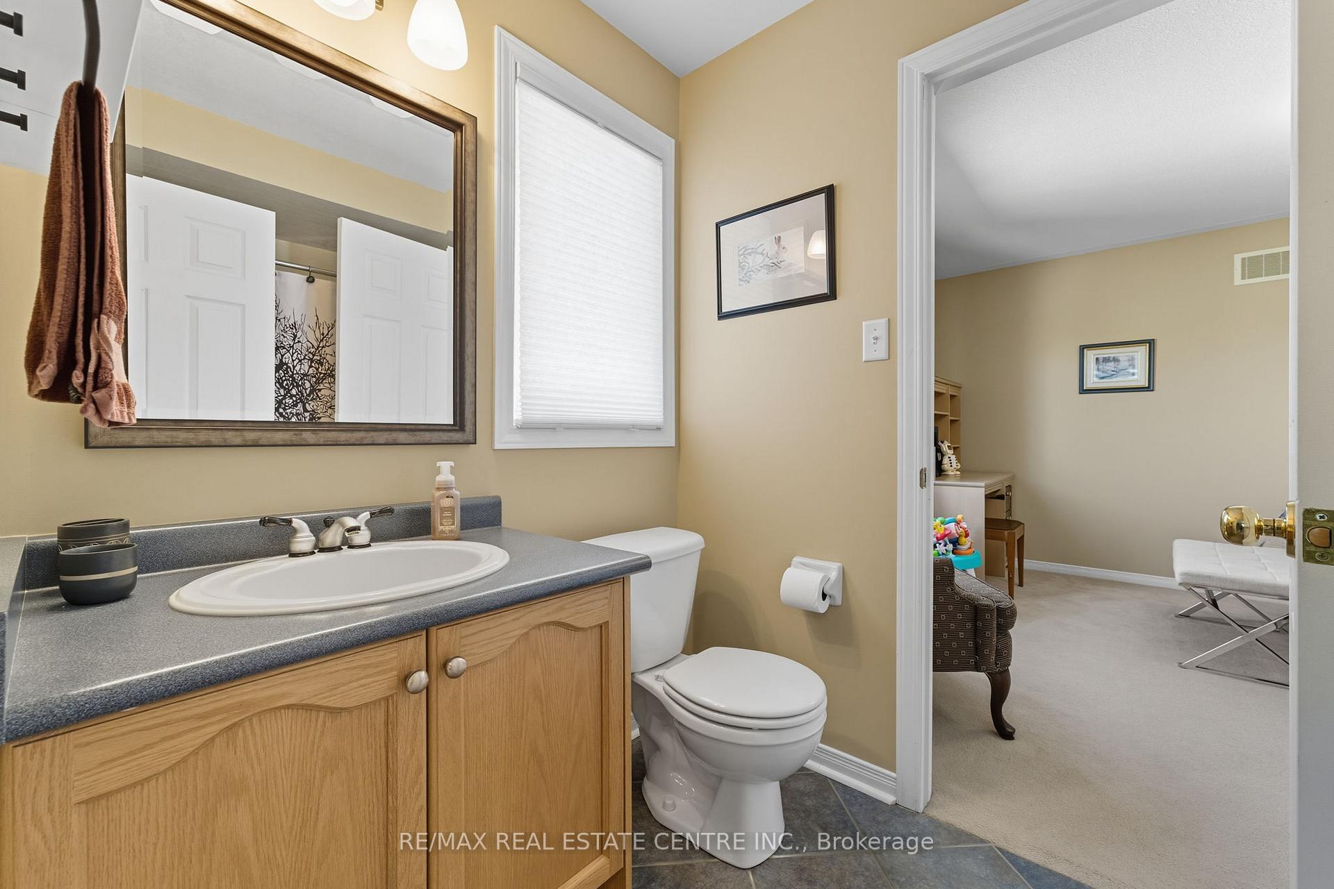 Photo 36 of 58 Winding Wood Crescent, Kitchener — HOMEH