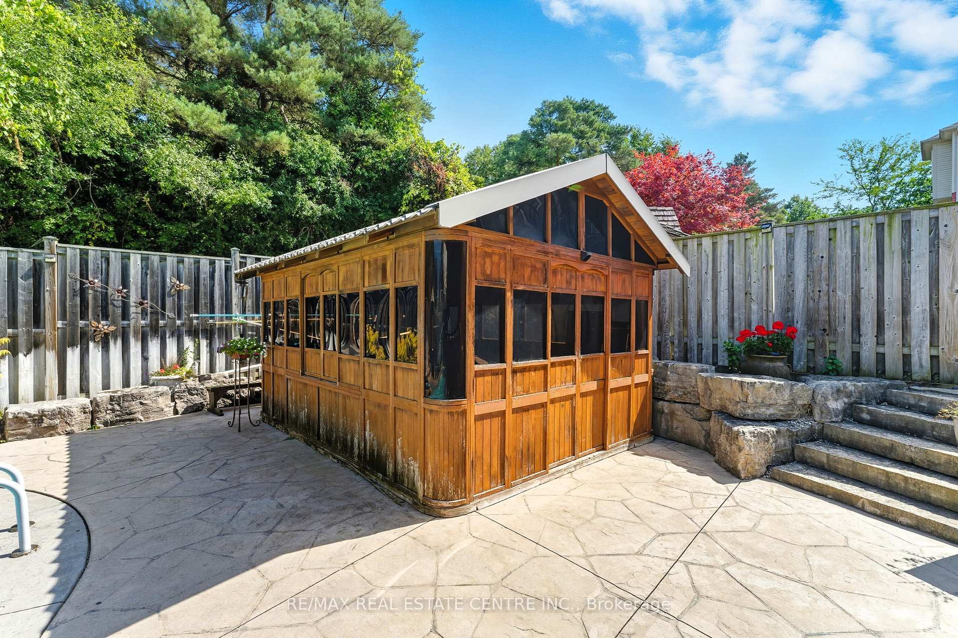 Photo 46 of 58 Winding Wood Crescent, Kitchener — HOMEH