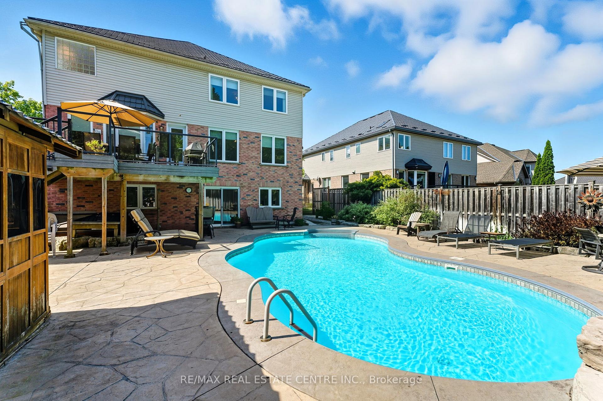 Photo 47 of 58 Winding Wood Crescent, Kitchener — HOMEH