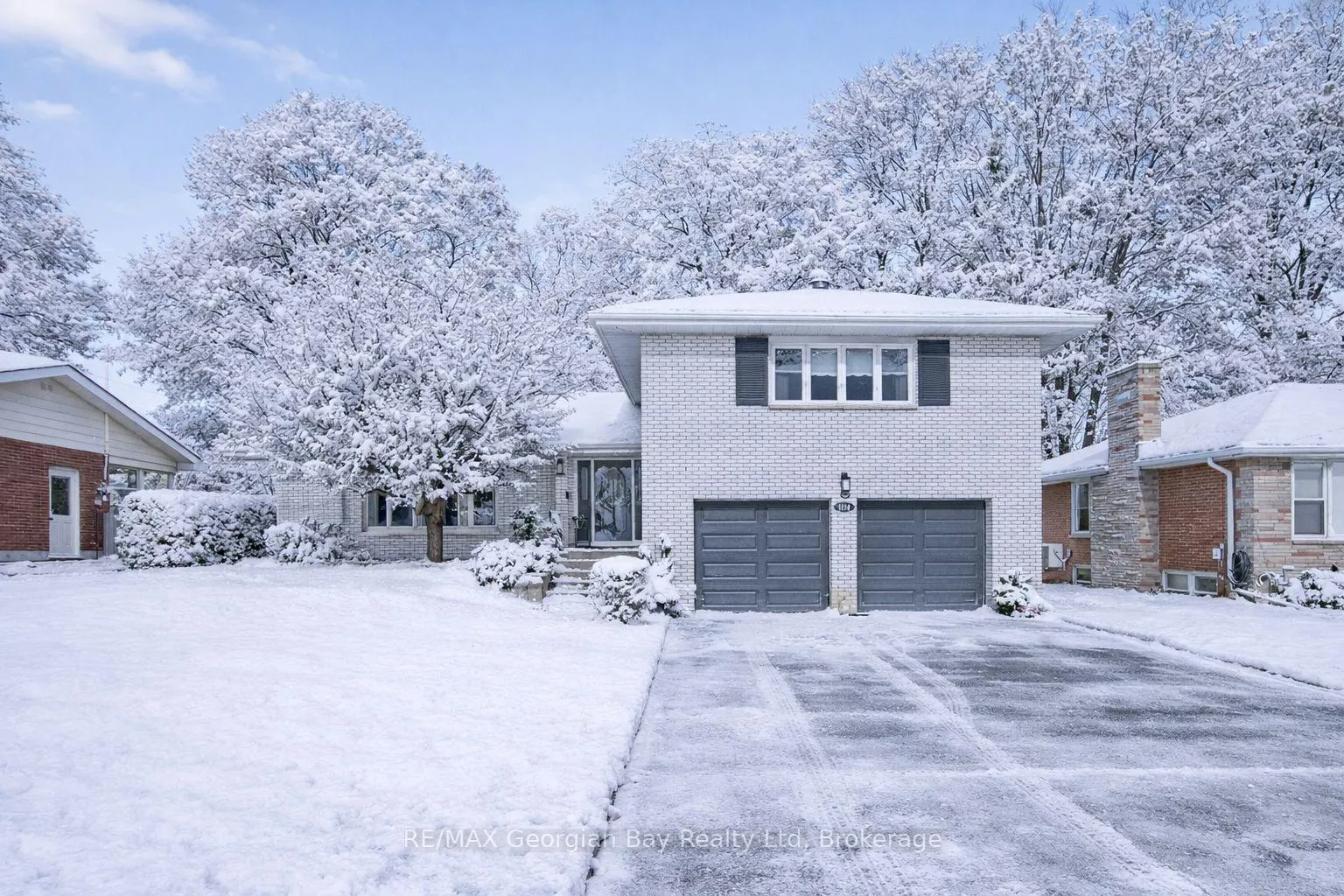 Photo 1 of 1014 Hugel Avenue, Midland — HOMEH