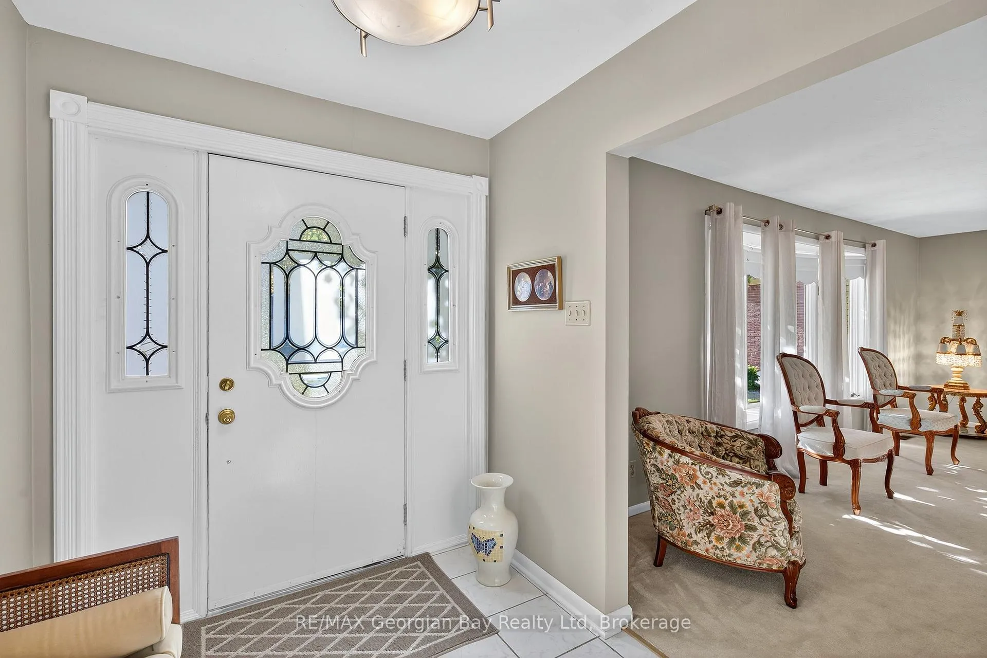 Photo 5 of 1014 Hugel Avenue, Midland — HOMEH