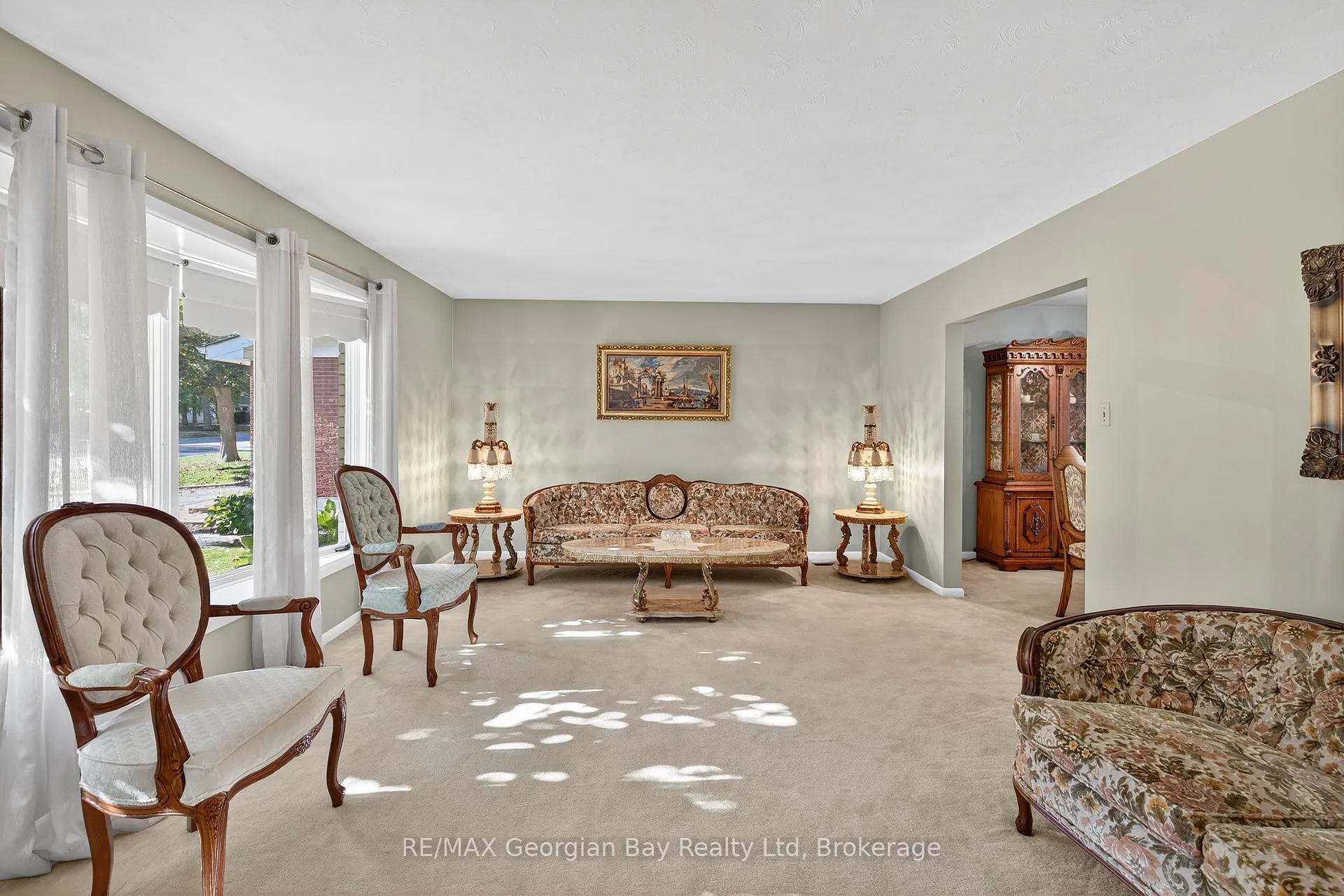 Photo 8 of 1014 Hugel Avenue, Midland — HOMEH