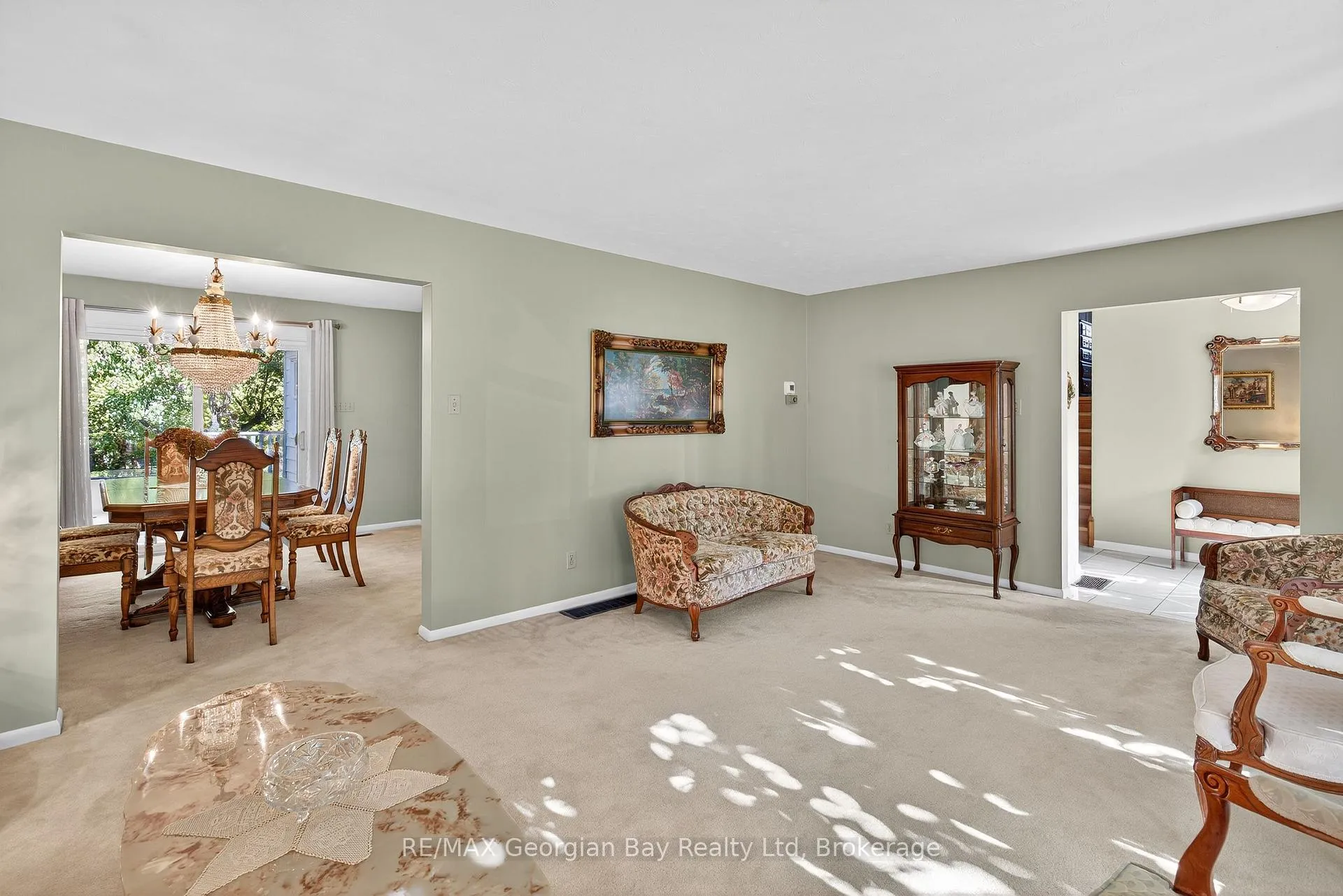 Photo 9 of 1014 Hugel Avenue, Midland — HOMEH