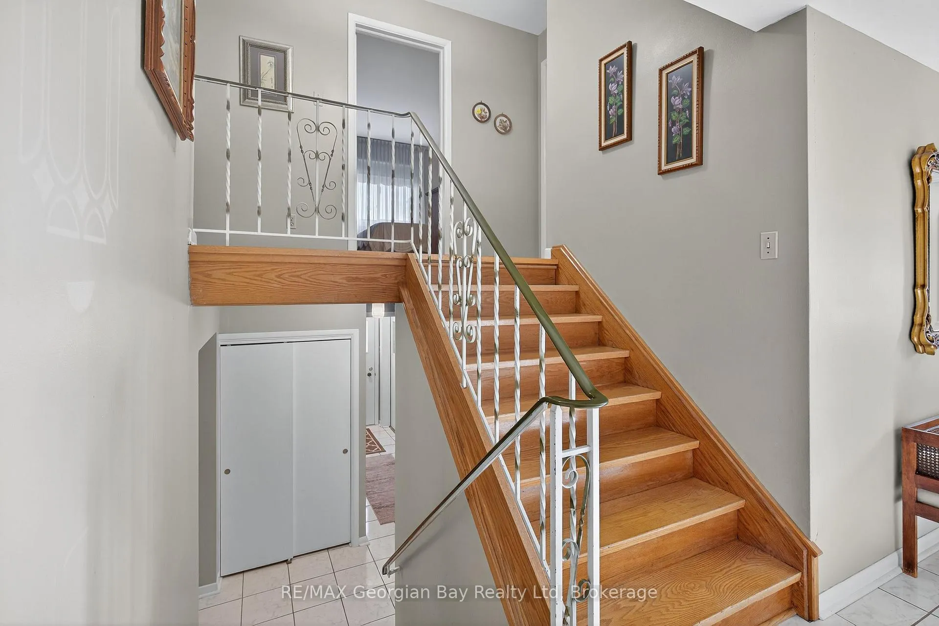 Photo 18 of 1014 Hugel Avenue, Midland — HOMEH