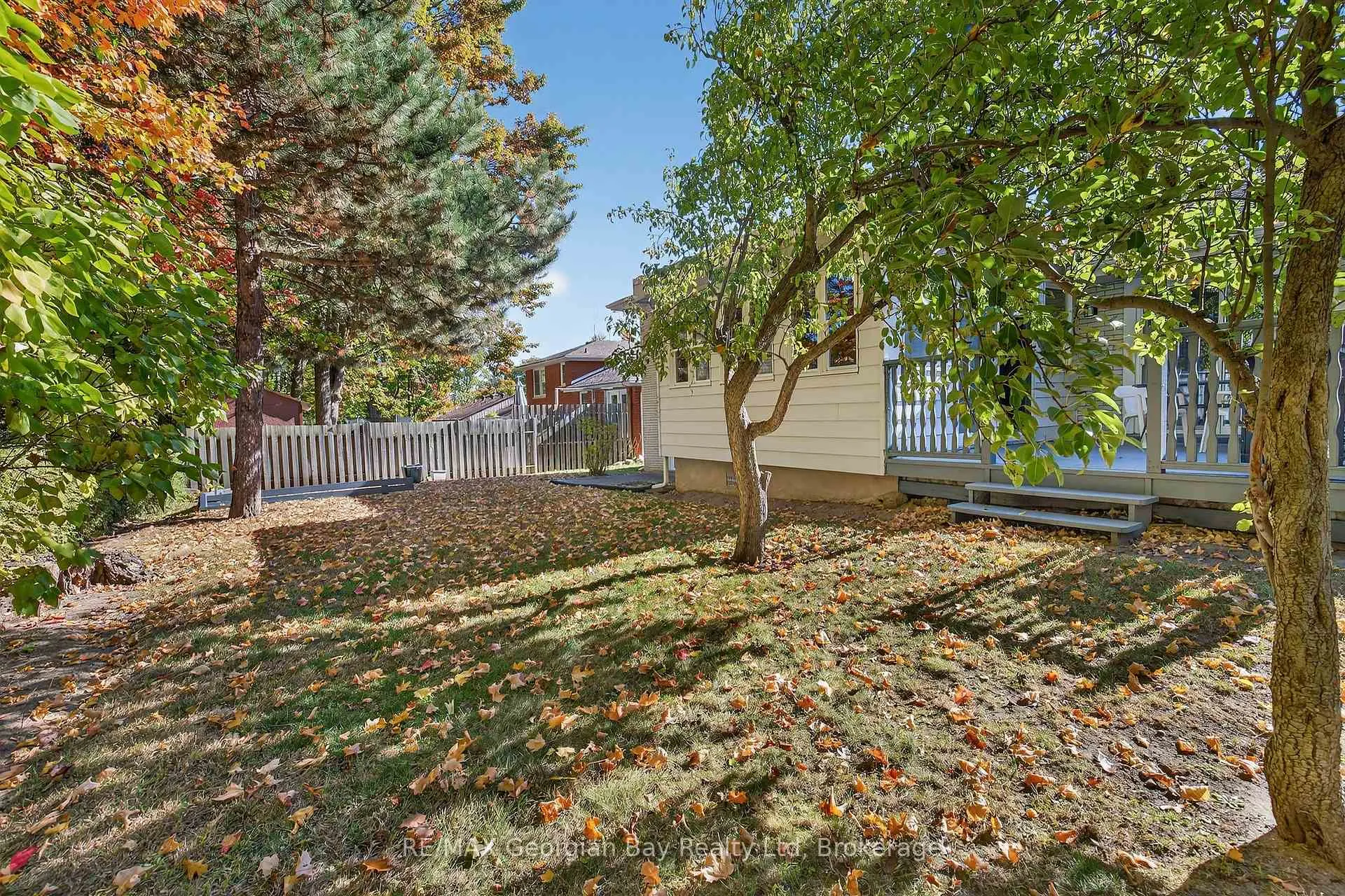 Photo 37 of 1014 Hugel Avenue, Midland — HOMEH