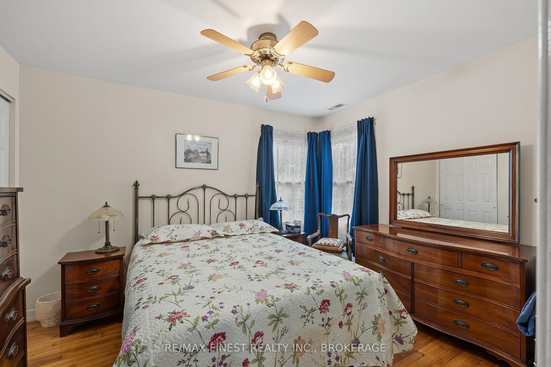 Photo 12 of 457 Nelson Street, Kingston, East of Sir John A. Blvd — HOMEH