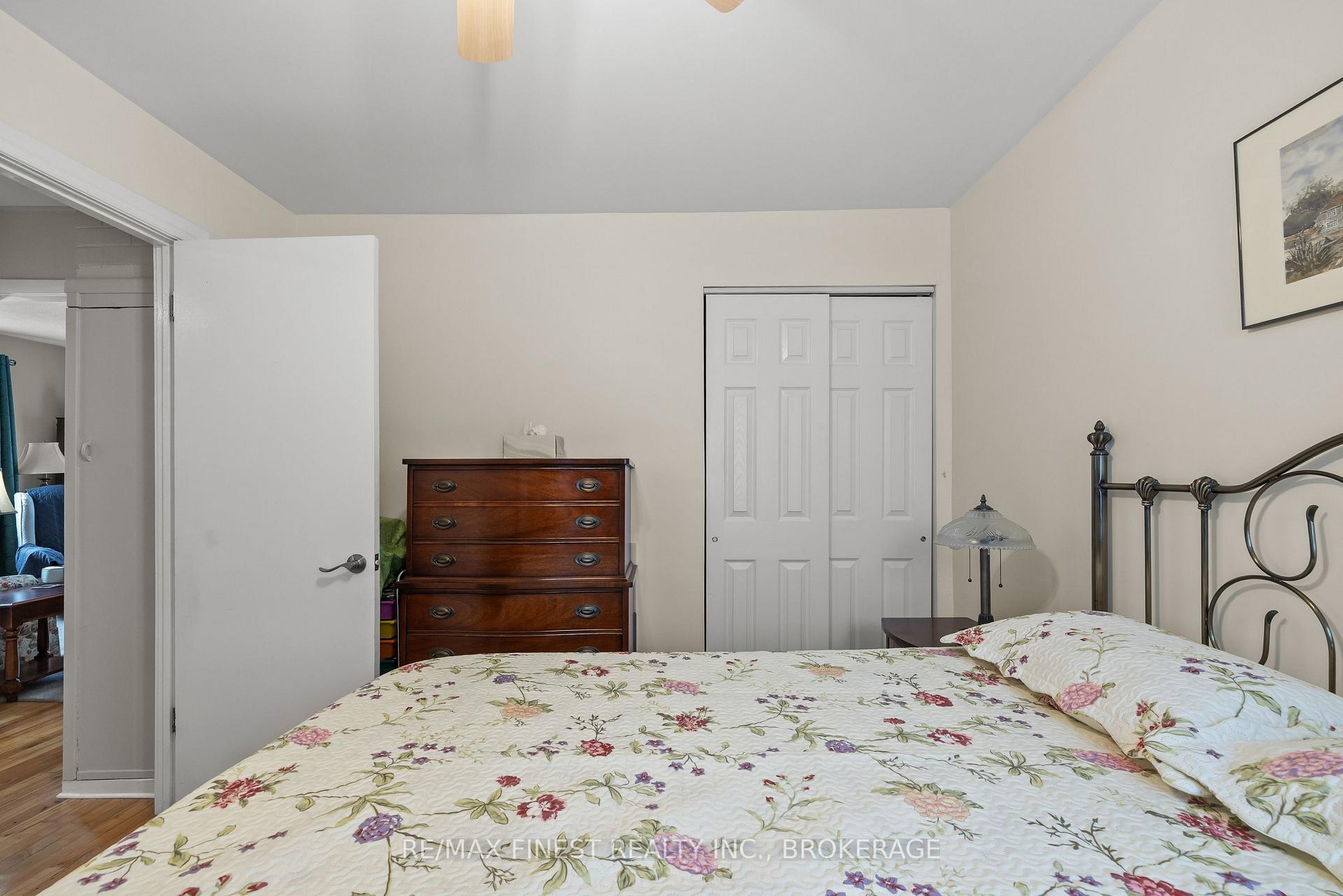 Photo 13 of 457 Nelson Street, Kingston, East of Sir John A. Blvd — HOMEH