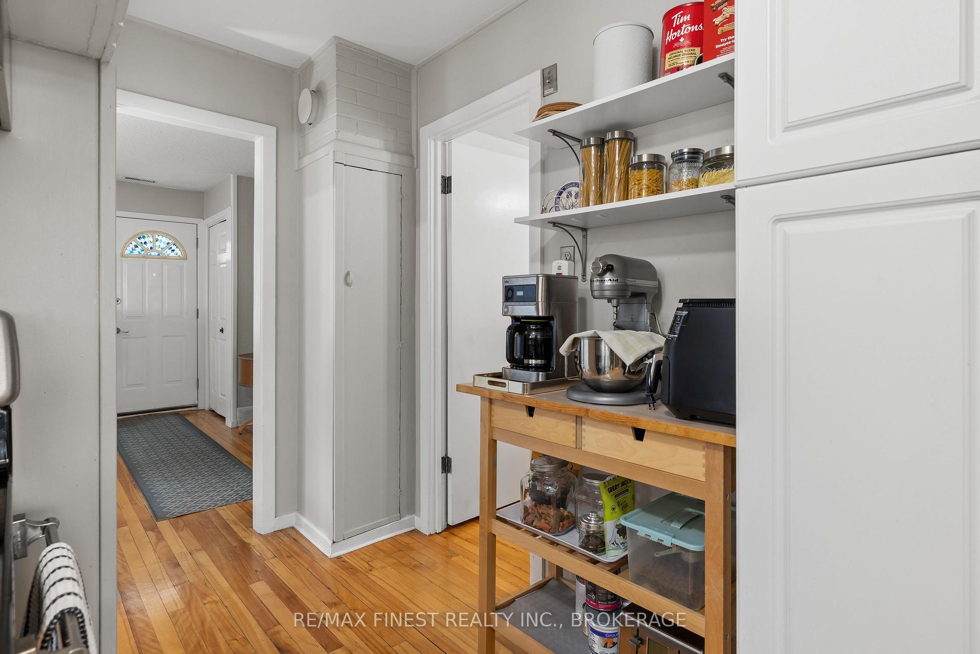 Photo 14 of 457 Nelson Street, Kingston, East of Sir John A. Blvd — HOMEH
