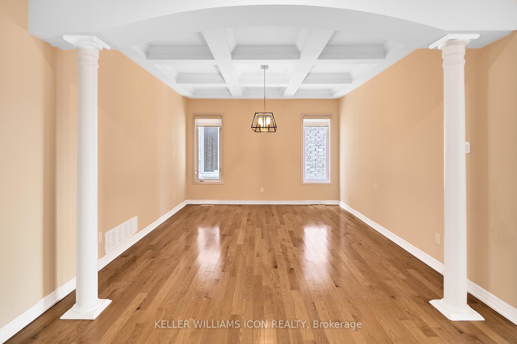 Photo 7 of 249 Madhu Crescent, Ottawa, Mooneys Bay — HOMEH