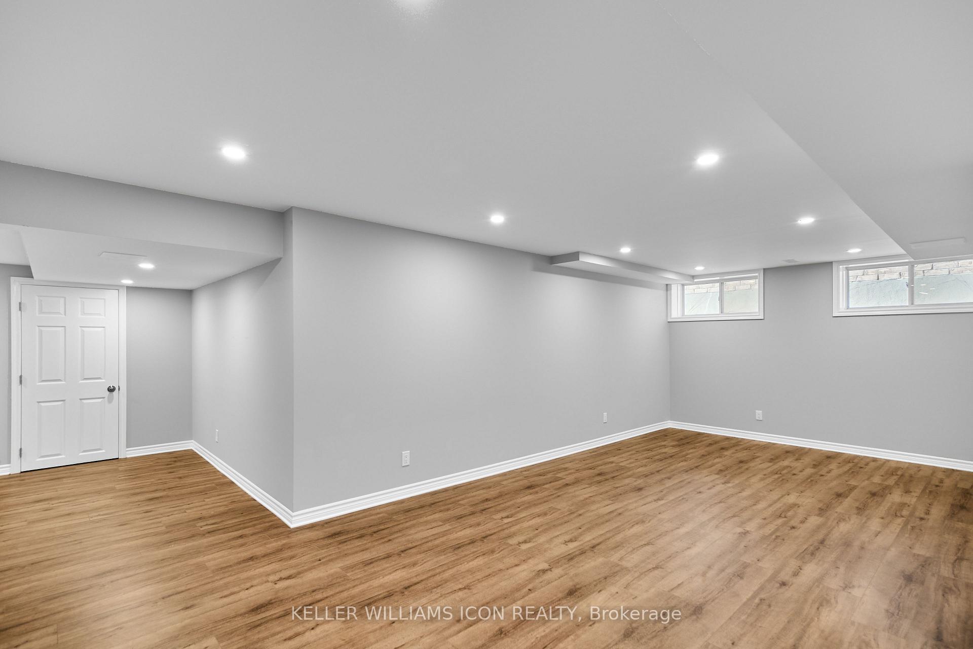 Photo 31 of 249 Madhu Crescent, Ottawa, Mooneys Bay — HOMEH