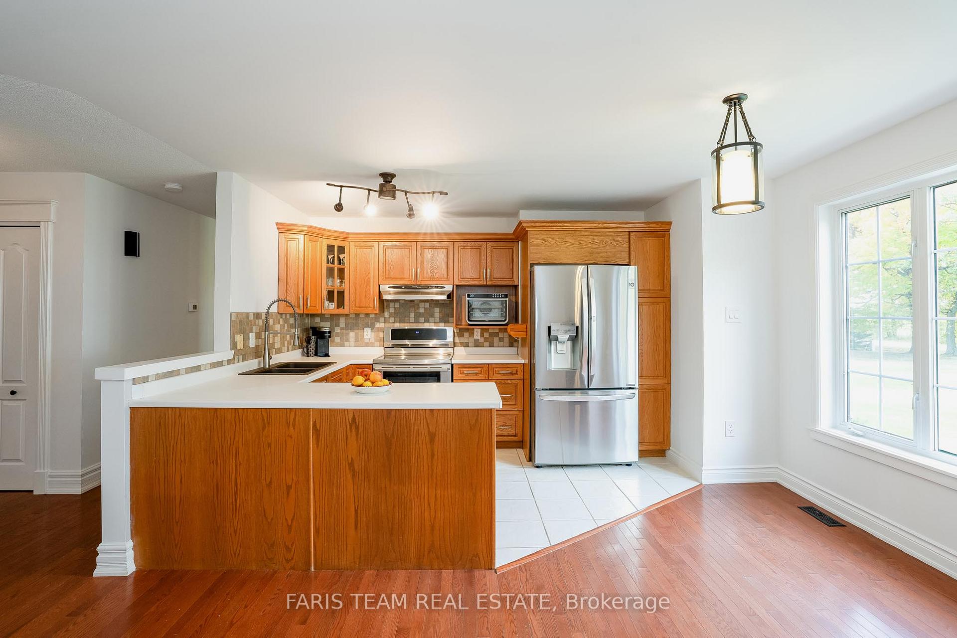 Photo 3 of 3801 Guest Road, Innisfil, Rural Innisfil — HOMEH