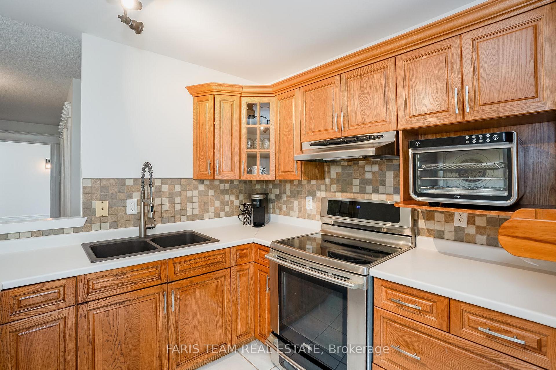 Photo 4 of 3801 Guest Road, Innisfil, Rural Innisfil — HOMEH