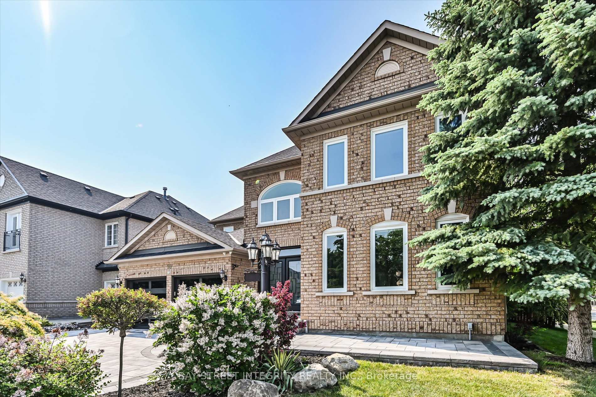 Photo 2 of 70 Macrill Road, Markham, Cachet — HOMEH