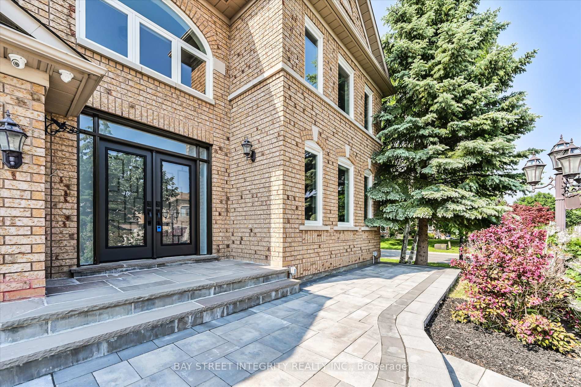 Photo 3 of 70 Macrill Road, Markham, Cachet — HOMEH