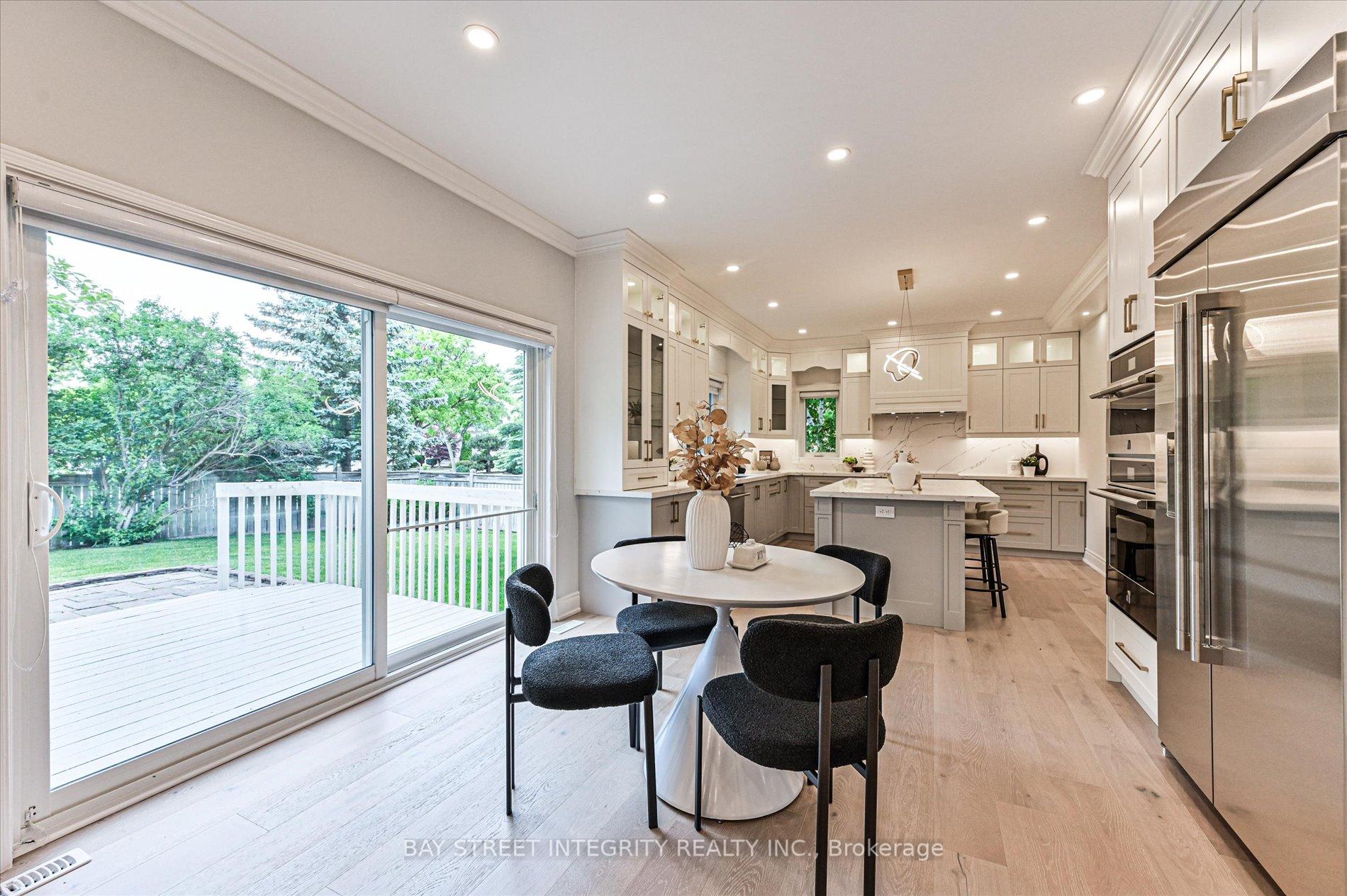 Photo 14 of 70 Macrill Road, Markham, Cachet — HOMEH