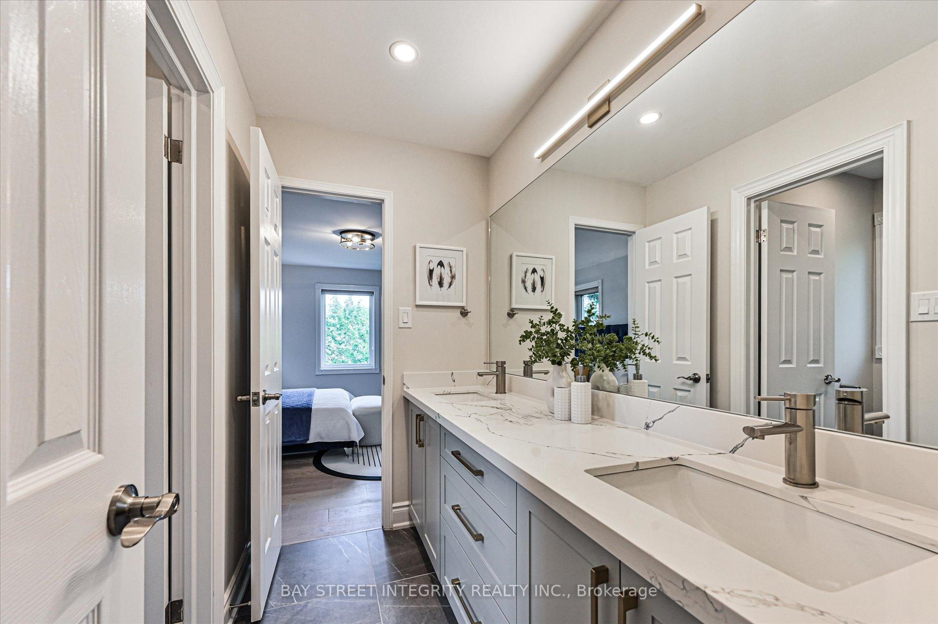 Photo 30 of 70 Macrill Road, Markham, Cachet — HOMEH