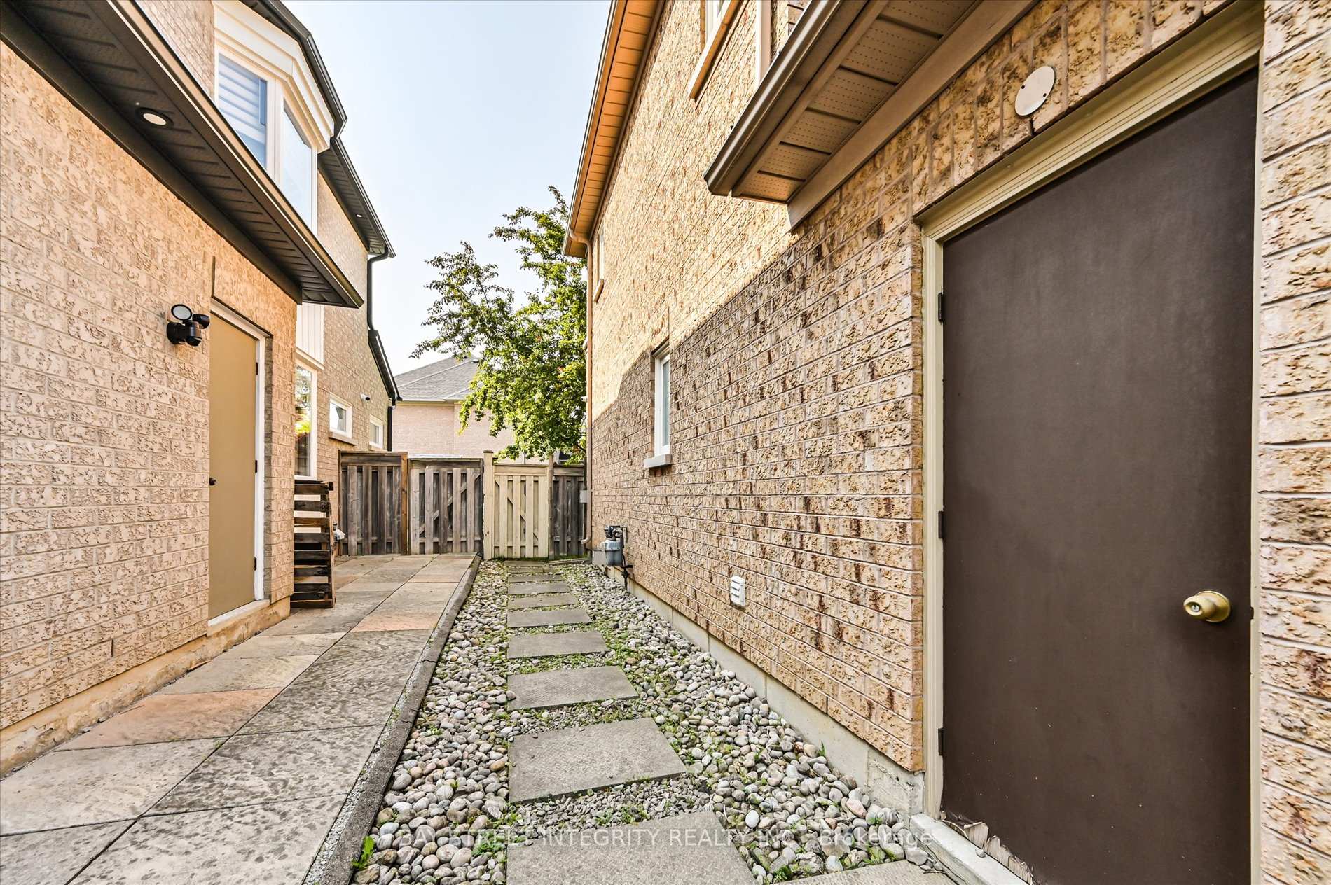 Photo 44 of 70 Macrill Road, Markham, Cachet — HOMEH