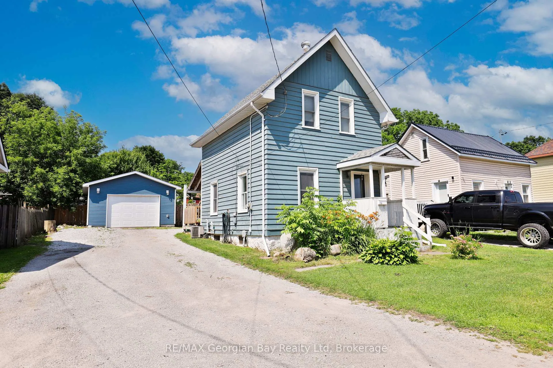 Photo 27 of 136 Fourth Street, Midland — HOMEH