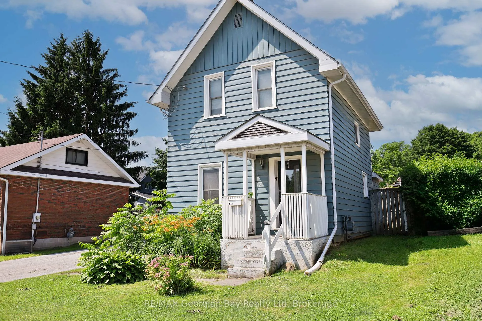Photo 28 of 136 Fourth Street, Midland — HOMEH