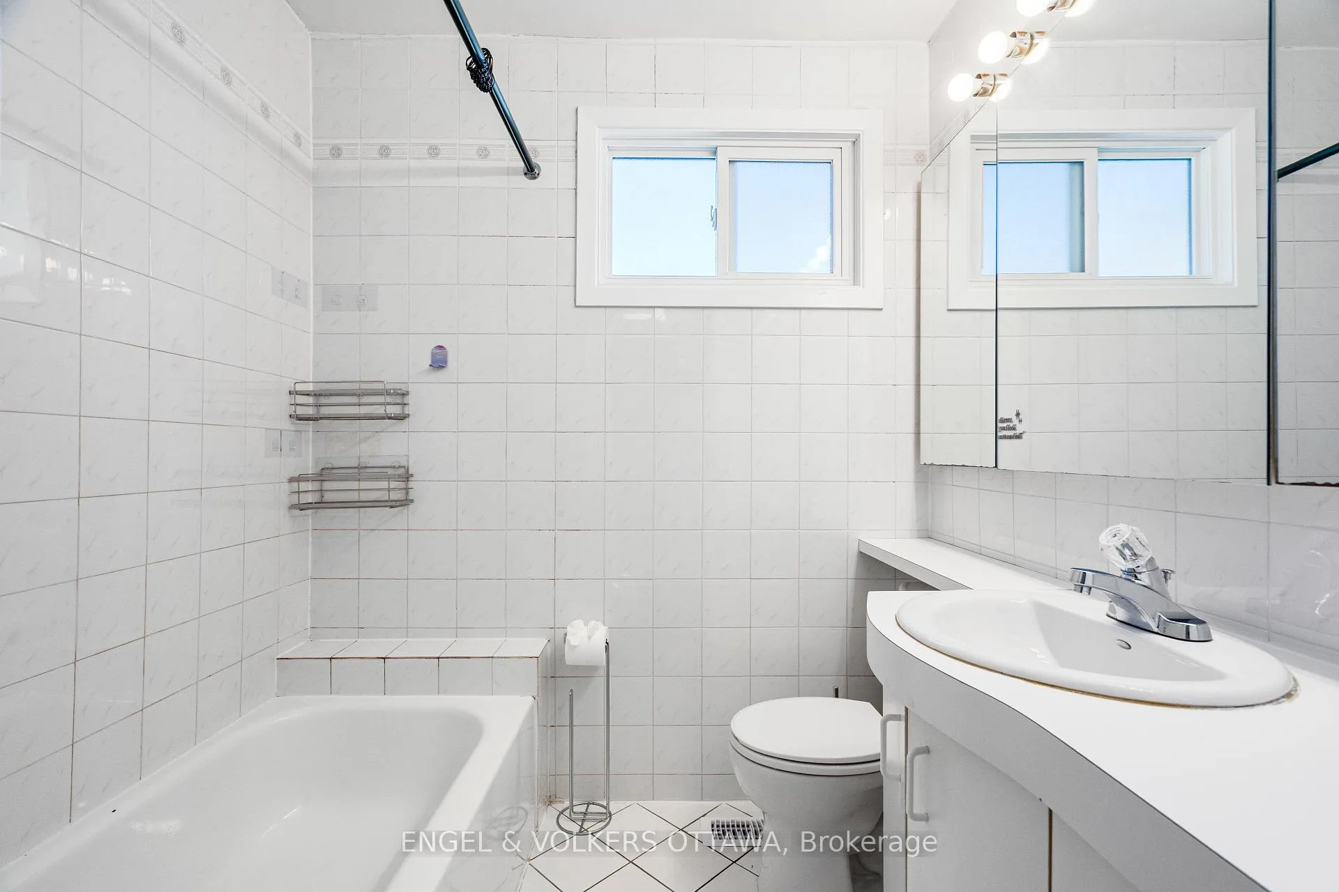 Photo 25 of 933 Greenbriar Avenue, Ottawa, Carleton Heights — HOMEH