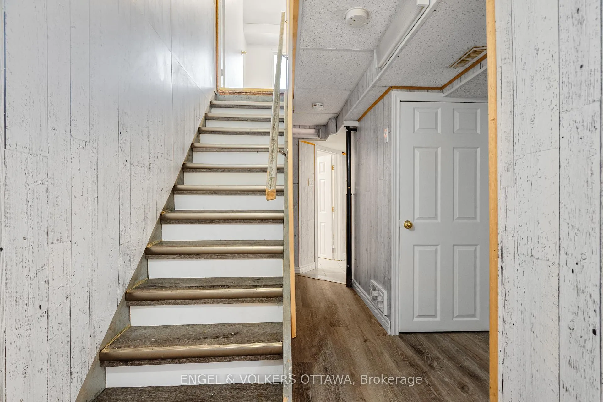Photo 30 of 933 Greenbriar Avenue, Ottawa, Carleton Heights — HOMEH