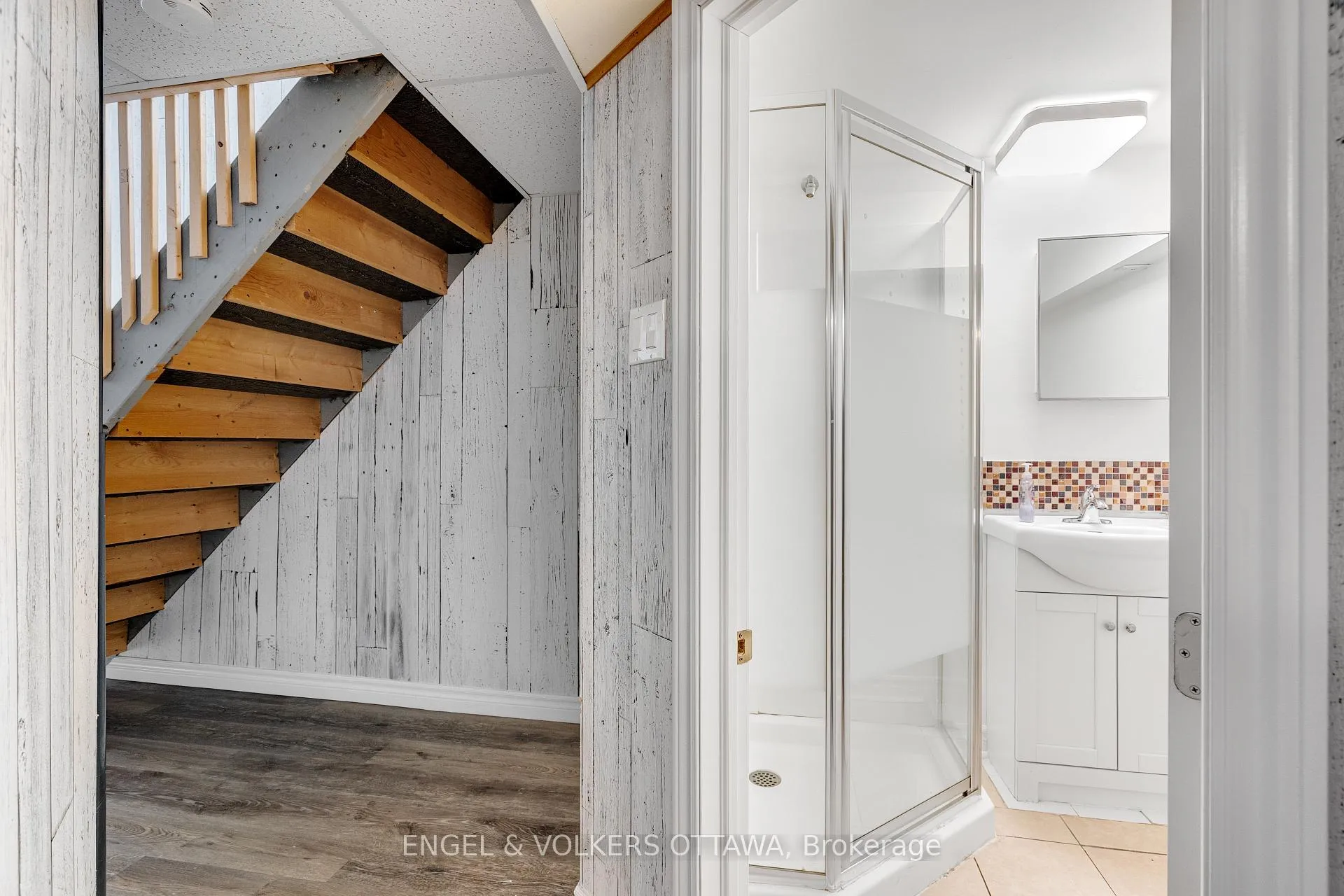 Photo 31 of 933 Greenbriar Avenue, Ottawa, Carleton Heights — HOMEH