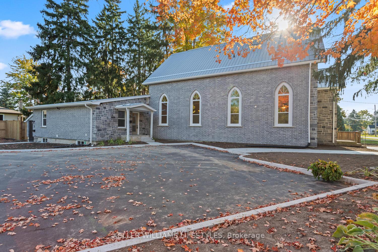 Photo 2 of Unit 1, 108 St Clair Avenue, Middlesex Centre, Komoka — HOMEH