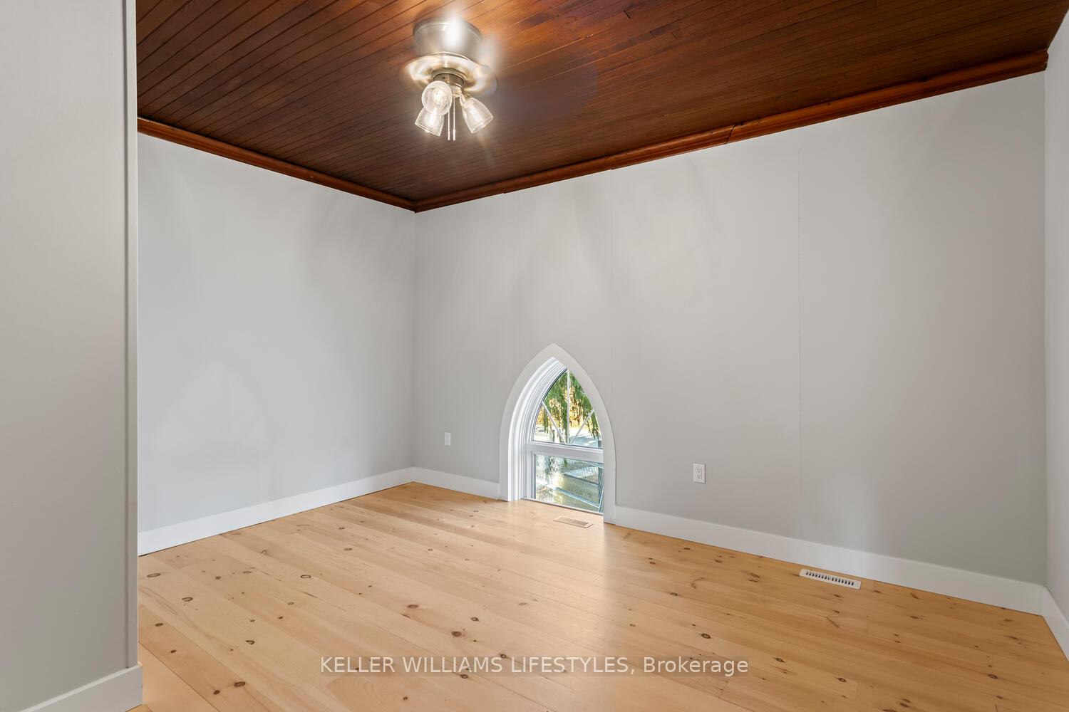 Photo 24 of Unit 1, 108 St Clair Avenue, Middlesex Centre, Komoka — HOMEH