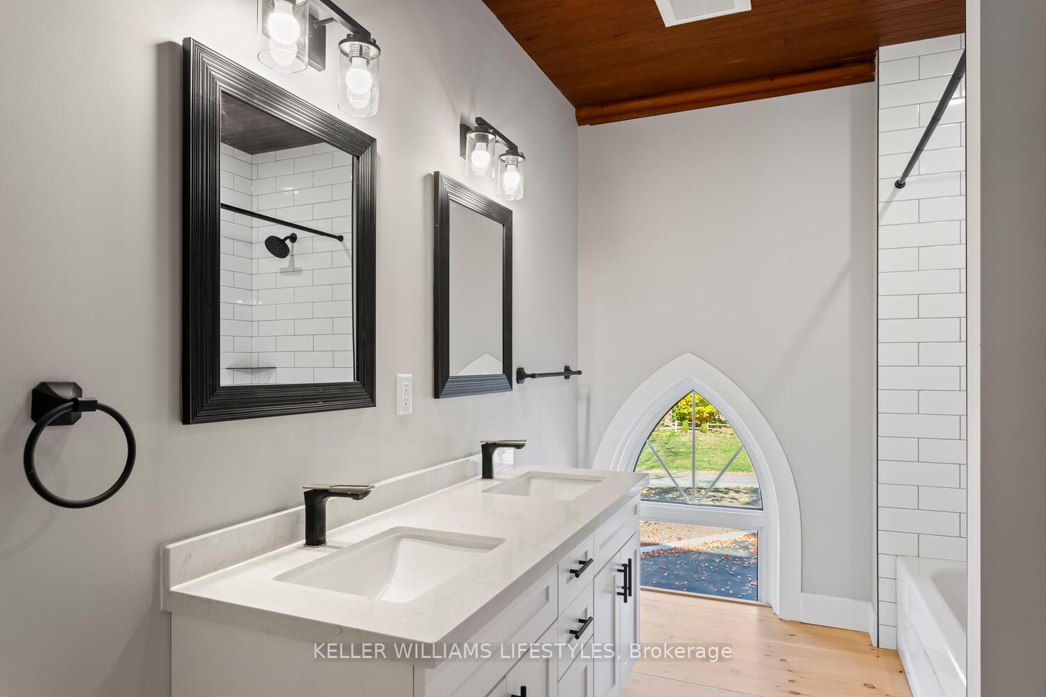 Photo 25 of Unit 1, 108 St Clair Avenue, Middlesex Centre, Komoka — HOMEH