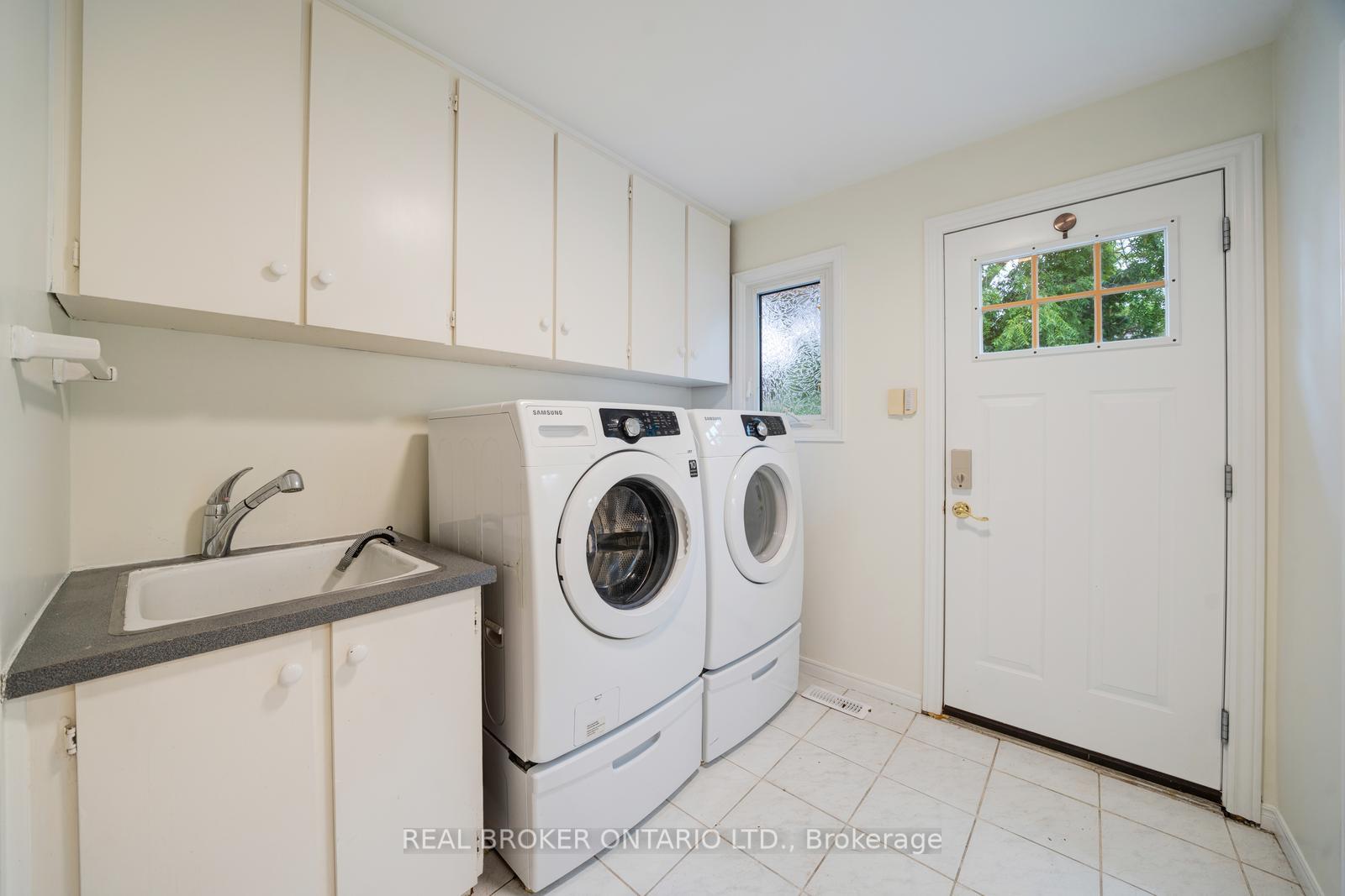 Photo 16 of 75 Oak Lea Circle, Markham, Markham Village — HOMEH