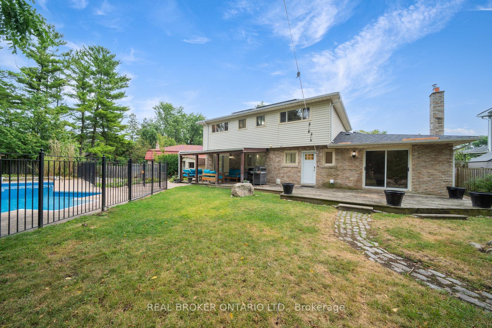 Photo 48 of 75 Oak Lea Circle, Markham, Markham Village — HOMEH