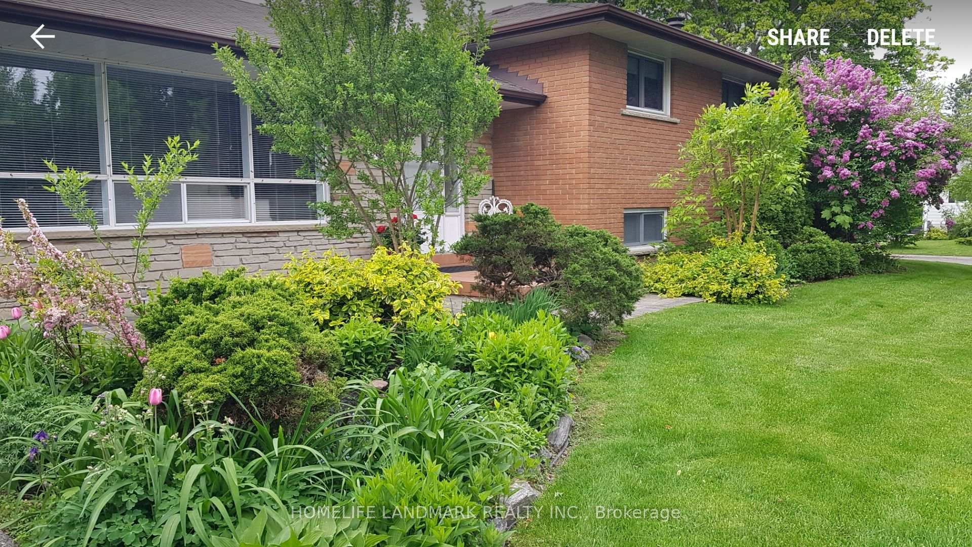 Photo 4 of 35 Gladiator Road, Markham, Bullock — HOMEH