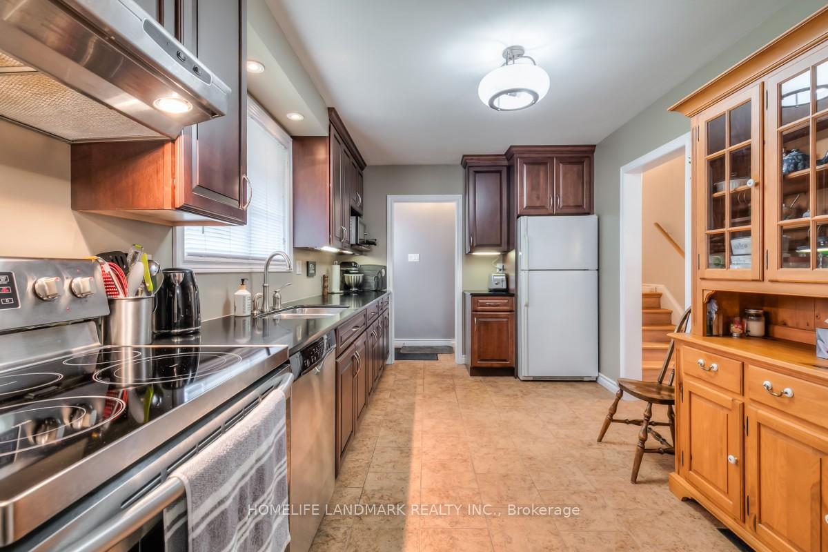 Photo 15 of 35 Gladiator Road, Markham, Bullock — HOMEH