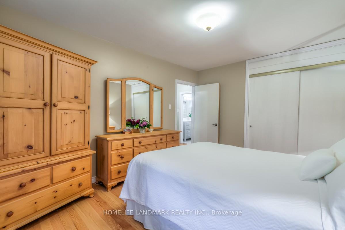 Photo 20 of 35 Gladiator Road, Markham, Bullock — HOMEH