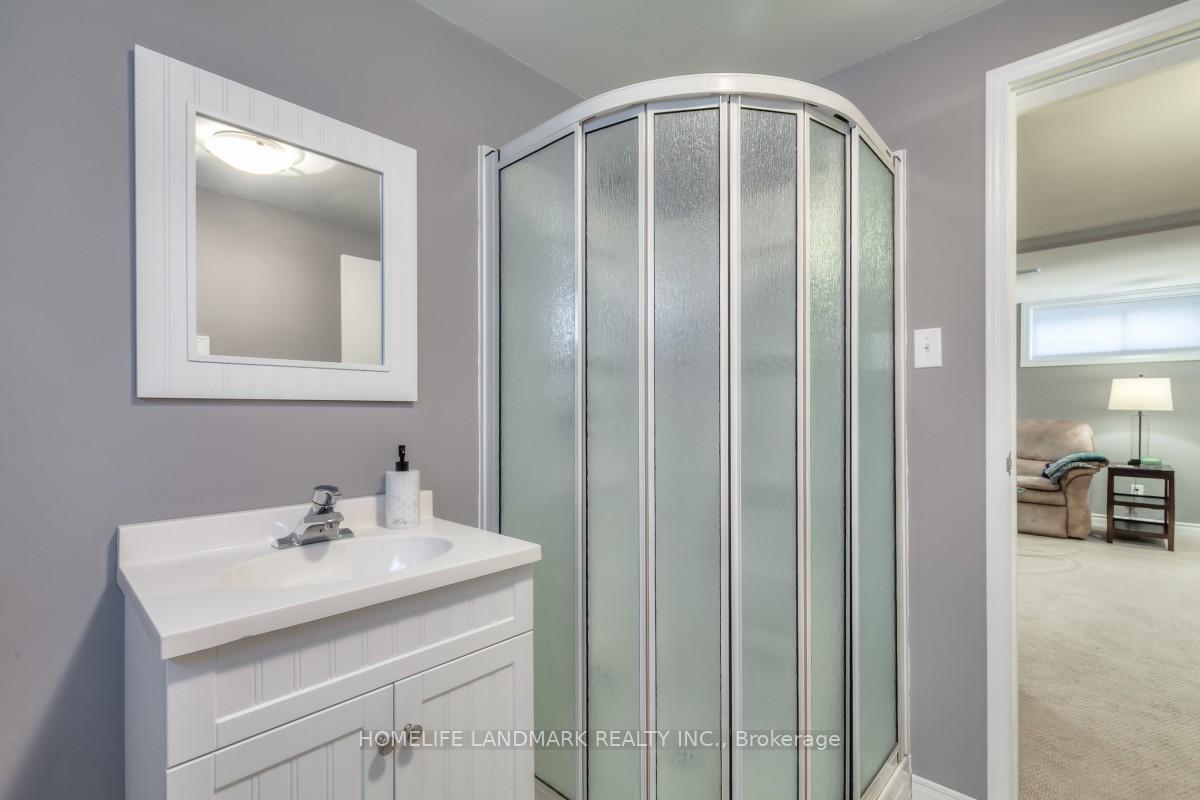 Photo 30 of 35 Gladiator Road, Markham, Bullock — HOMEH