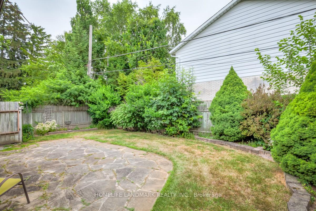 Photo 34 of 35 Gladiator Road, Markham, Bullock — HOMEH